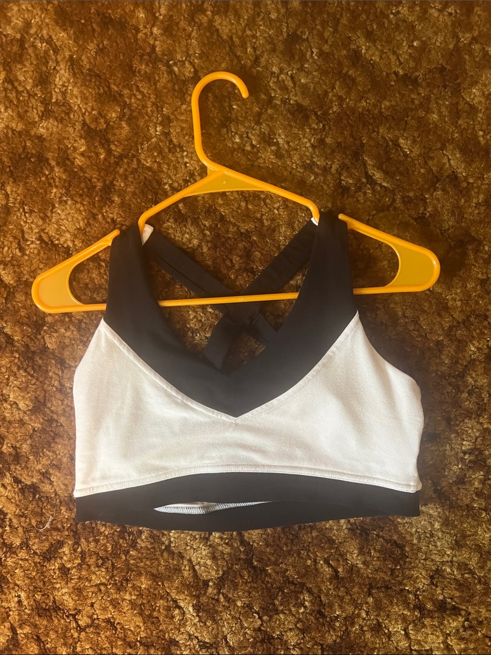 Women's Black & White Crossback Sports Bra